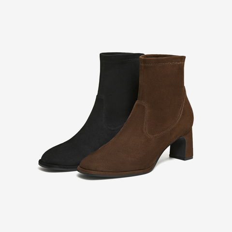 TATA/他她2025冬商场同款时尚休闲女靴百搭弹力靴新款JYC01DD5