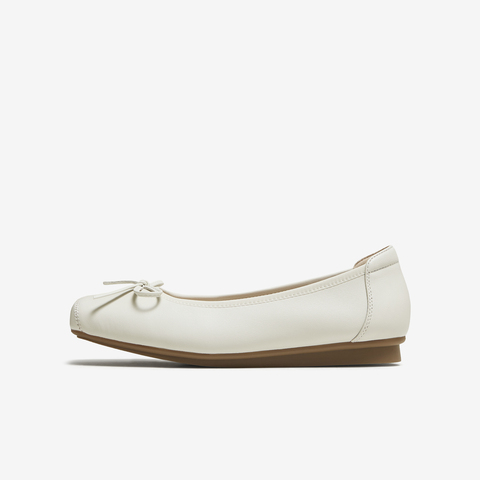 TATA/他她2025秋商场同款时尚百搭蝴蝶结单鞋女新款UUY01CQ5