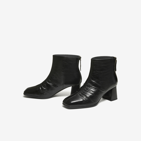 TATA/他她2025冬商场同款百搭时装靴女休闲短靴新款UWK01DD5