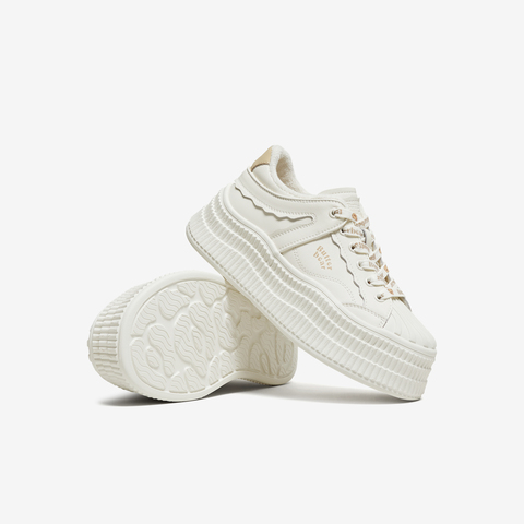 TATA/他她2025秋商场同款运动时尚休闲厚底女板鞋新款GXV01CM5