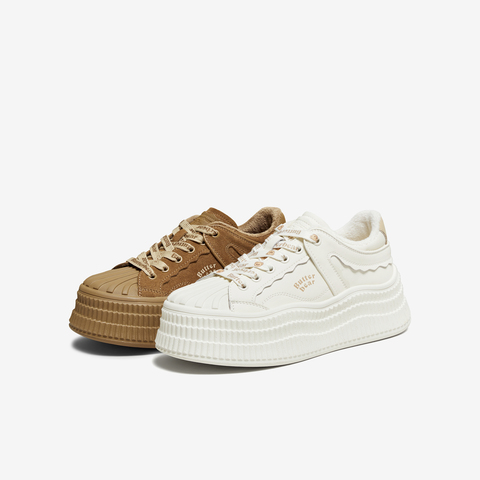 TATA/他她2025秋商场同款运动时尚休闲厚底女板鞋新款GXV01CM5