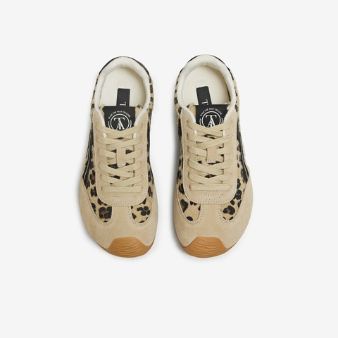 TATA/他她2025秋时尚休闲百搭女阿甘鞋新款EVN01CM5