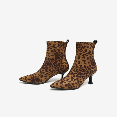 TATA/他她2025冬商场同款百搭时装靴女休闲短靴新款XVX01DD5