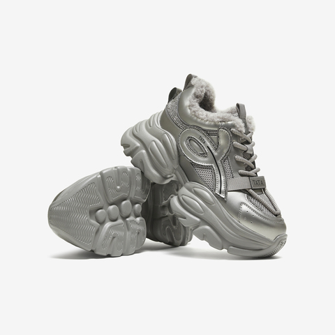 TATA/他她2025冬商场同款时尚休闲百搭女老爹鞋新款CY208DM5