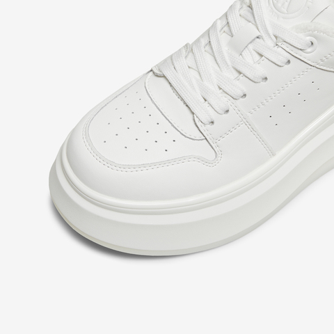 TATA/他她2025秋女时尚休闲板鞋新款GCD07CM5