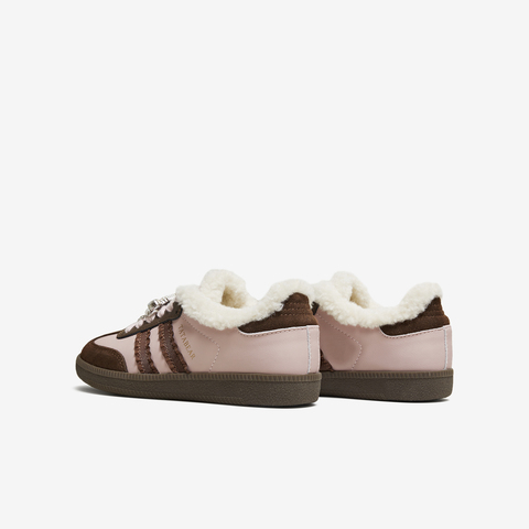 TATA/他她2025冬商场同款舒适德训鞋女百搭休闲运动鞋新款CK802DM5