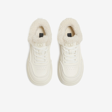 TATA/他她2025冬商场同款运动时尚休闲厚底女板鞋新款CKR01DM5