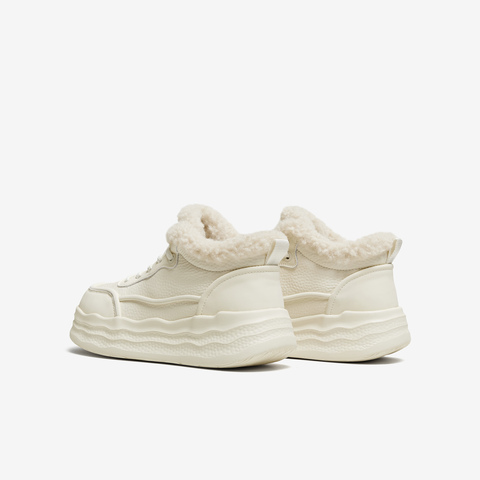 TATA/他她2025冬商场同款运动时尚休闲厚底女板鞋新款CKR01DM5