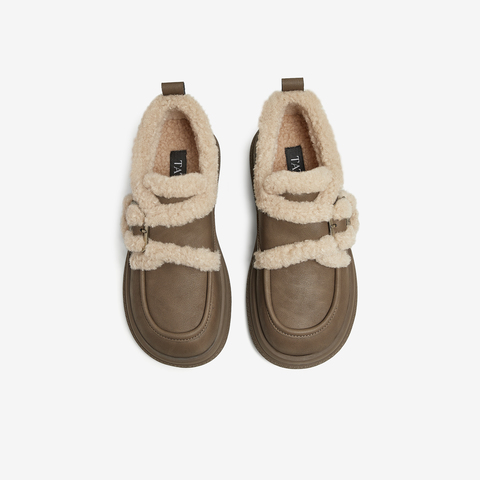 TATA/他她2025冬商场同款时尚休闲毛毛单女新款YPF01DM5