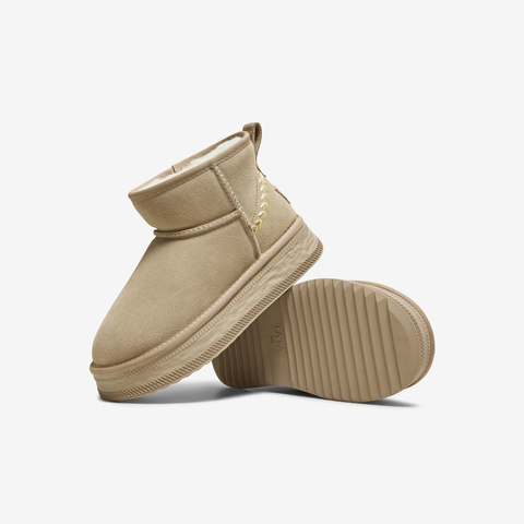 TATA/他她2025冬时尚百搭女休闲雪地靴新款CWX01DD5