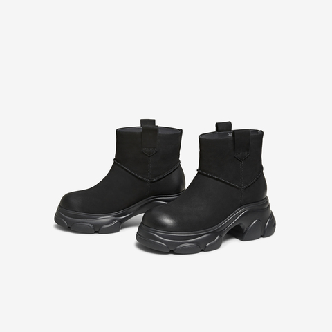 TATA/他她2025冬商场同款时尚百搭女休闲靴新款CEG10DD5