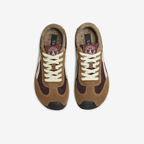 TATA/他她2025秋时尚休闲百搭女阿甘鞋新款EVN01CM5