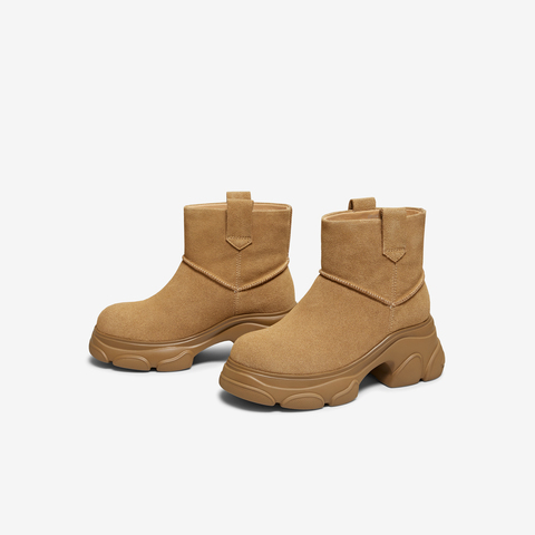 TATA/他她2025冬商场同款时尚百搭女休闲靴新款CEG10DD5