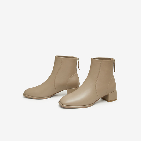 TATA/他她2025冬商场同款时尚休闲时装短靴女新款7AC56DD5