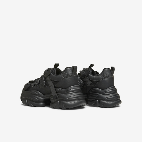 TATA/他她2026春商场同款时尚休闲百搭女老爹鞋新款CY214AM6