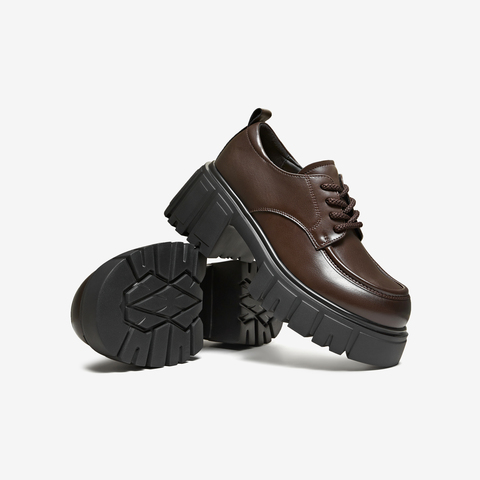 TATA/他她2026春商场同款女牛津鞋简约系带单鞋新款CHY05AM6