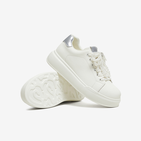 TATA/他她2026春商场同款时尚休闲百搭板鞋鞋新款82C01AM6