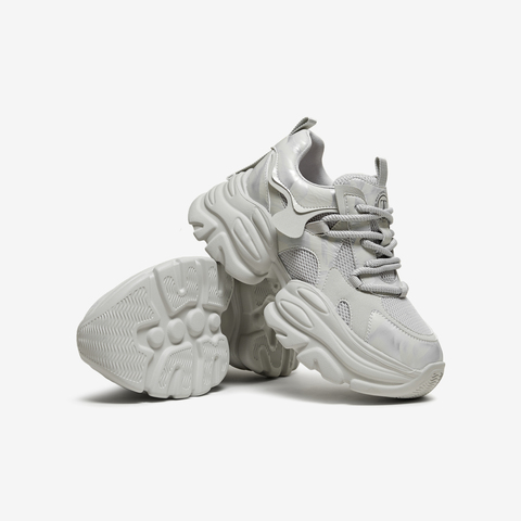 TATA/他她2026春时尚休闲百搭女老爹鞋新款CY215AM6