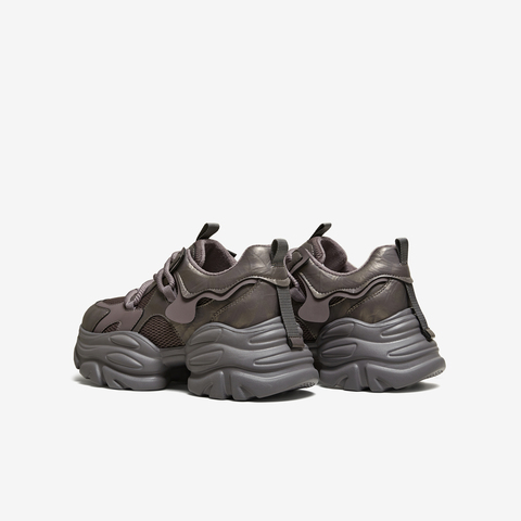 TATA/他她2026春时尚休闲百搭女老爹鞋新款CY215AM6