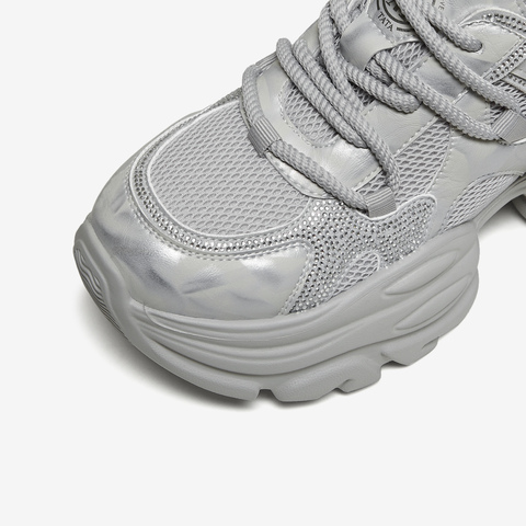 TATA/他她2026春时尚休闲百搭女老爹鞋新款CY213AM6