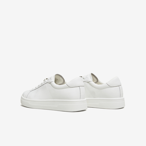 TATA/他她2026春商场同款时尚休闲百搭板鞋鞋新款CLJ01AM6