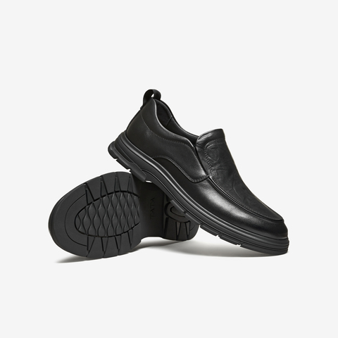 TATA/他她2026春商场同款纯色舒适百搭休闲皮鞋男新款QHU01AM6