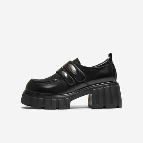 TATA/他她2026春商场同款时尚简约休闲圆头女乐福鞋新款CHY08AM6