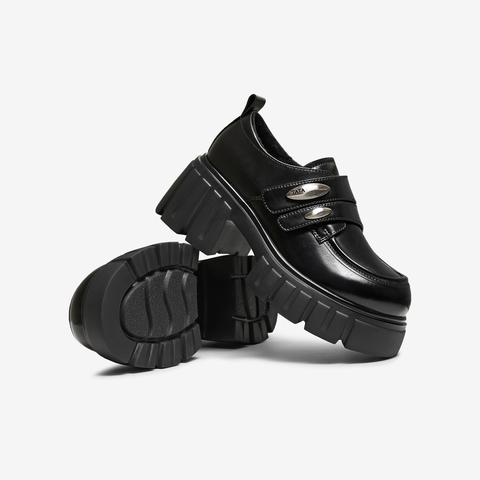 TATA/他她2026春商场同款时尚简约休闲圆头女乐福鞋新款CHY08AM6