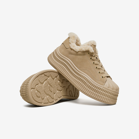 TATA/他她2026春商场同款时尚休闲百搭板鞋新款GNG07AM6