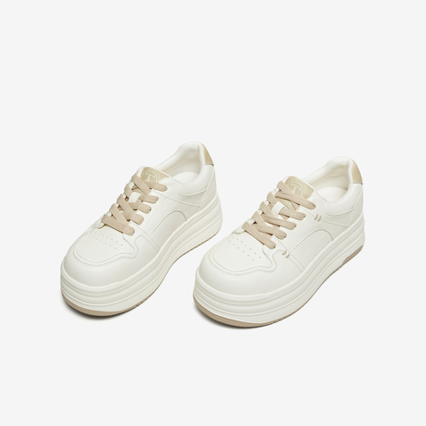 TATA/他她2026春商场同款时尚休闲百搭板鞋新款CLR01AM6