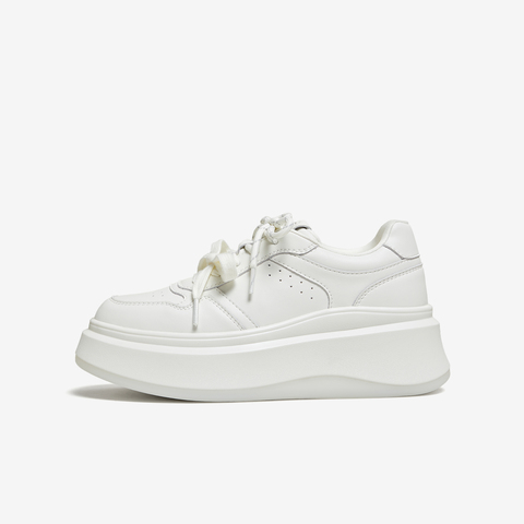 TATA/他她2026春时尚休闲百搭板鞋鞋新款GCD11AM6