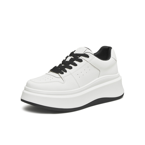 TATA/他她2026春女时尚休闲板鞋新款GCD07AM6