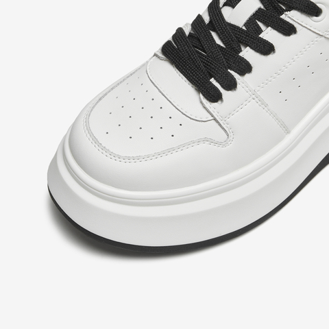 TATA/他她2026春女时尚休闲板鞋新款GCD07AM6