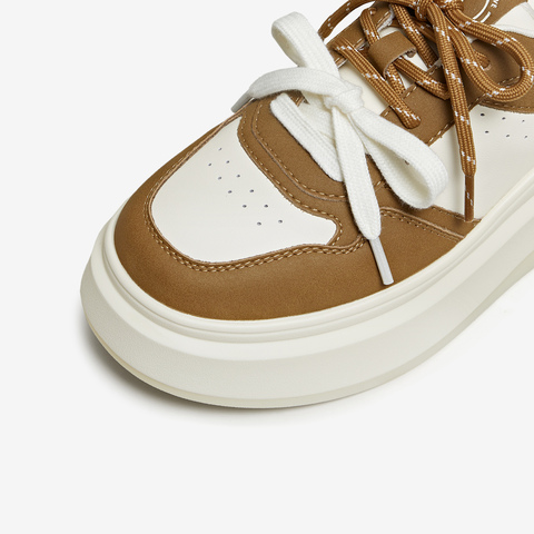 TATA/他她2026春时尚休闲百搭板鞋鞋新款GCD11AM6