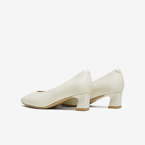 TATA/他她2026春商场同款时尚百搭简约圆头女中高单鞋新款UZJ01AQ6