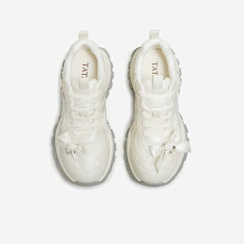 TATA/他她2026春商场同款时尚休闲百搭女老爹鞋新款52B01AM6