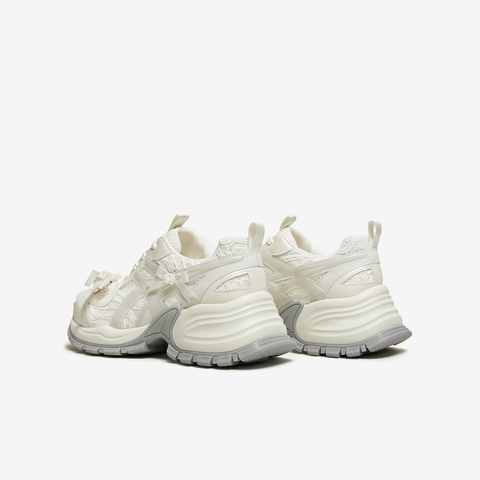 TATA/他她2026春商场同款时尚休闲百搭女老爹鞋新款52B01AM6