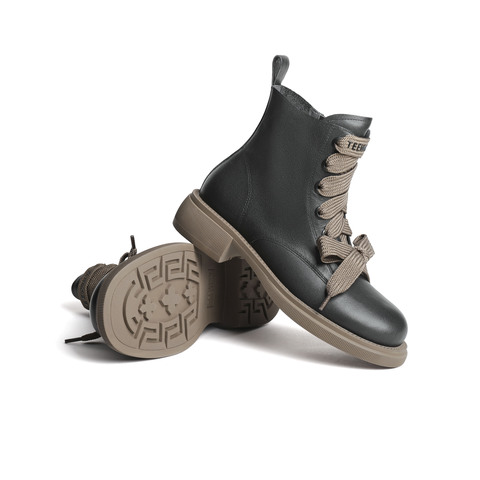 天美意2023冬新款商场同款休闲时装靴英伦复古女皮靴BH991DD3