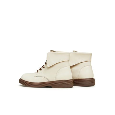 天美意2023冬新款商场同款简约百搭时尚短靴女马丁靴CSG45DD3