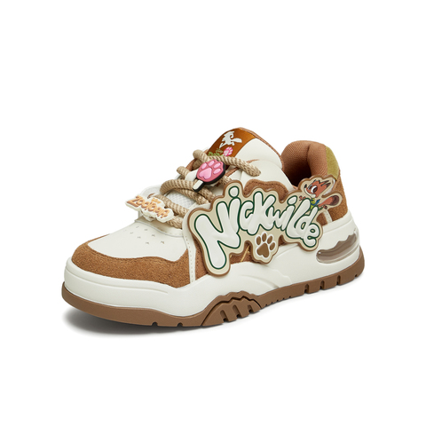 天美意2024冬新款商场同款疯狂动物城联名面包鞋女板鞋CNE29DM4