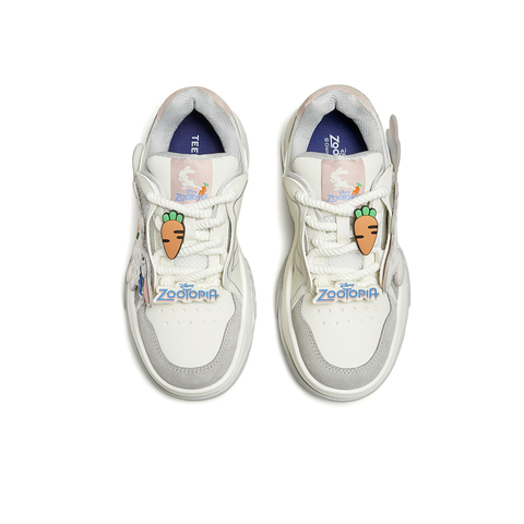 天美意2024冬新款商场同款疯狂动物城联名面包鞋女板鞋CNE29DM4