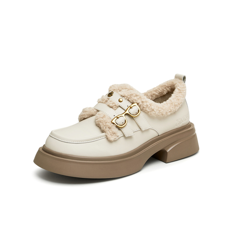 天美意2024冬新款商场同款疯狂动物城联名毛毛鞋女乐福鞋CR820DM4