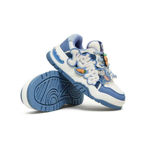 天美意2024冬新款商场同款疯狂动物城联名面包鞋女板鞋CNE29DM4