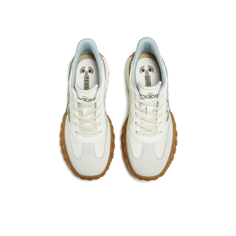 天美意2024冬新款商场同款疯狂动物城联名运动男华夫鞋C4K03DM4