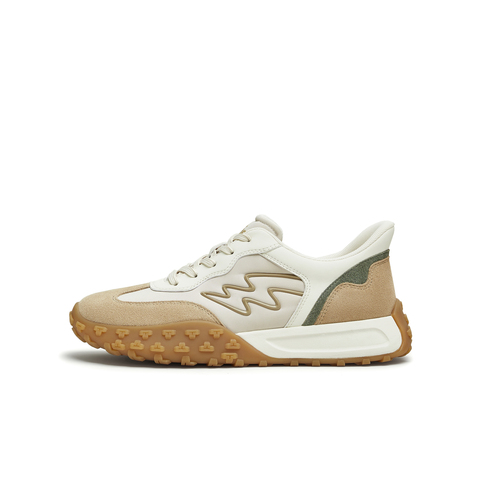 天美意2024冬新款商场同款疯狂动物城联名运动男华夫鞋C4K03DM4