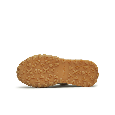 天美意2024冬新款商场同款疯狂动物城联名运动男华夫鞋C4K03DM4