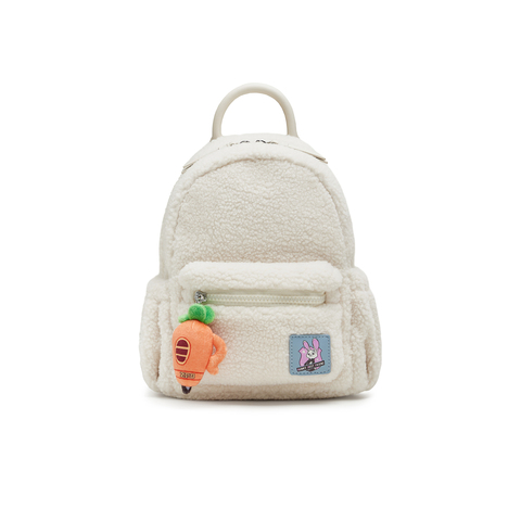 天美意2024冬新款商场同款疯狂动物城联名背包女双肩包X2951CX4