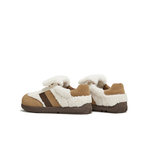 天美意2024冬新款商场同款休闲系带毛绒百搭女德训鞋BK011DM4