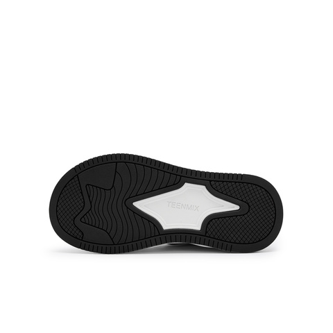 天美意2024冬新款商场同款疯狂动物城联名女运动高帮靴CQ141DD4