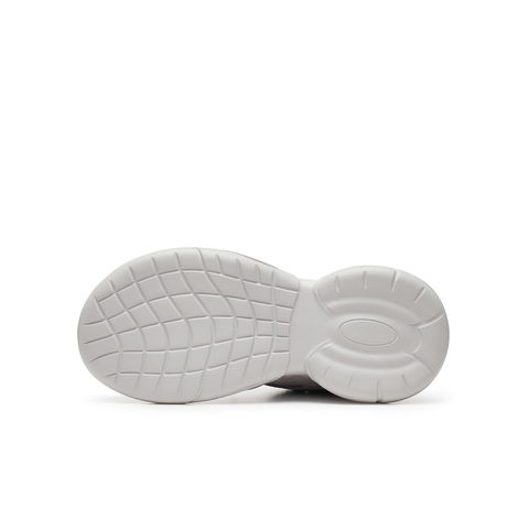 天美意2024冬新款商场同款疯狂动物城联名休闲女老爹鞋CJ940DD4